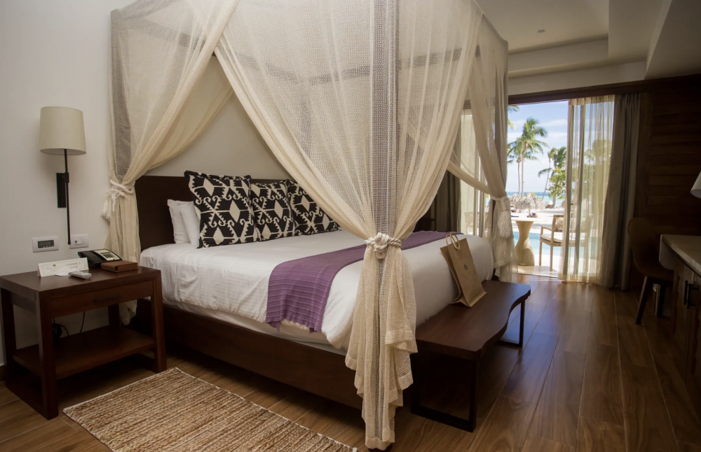 Preferred Club Bungalow Suite Swim Out Pool View/Ocean Front, Secrets Cap Cana Resort & Spa 5*