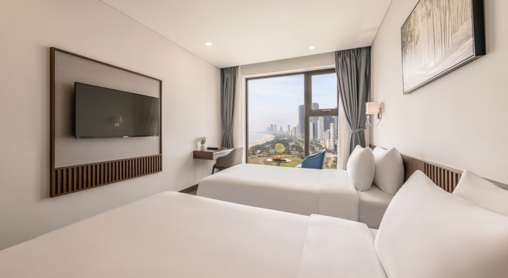 Executive, Mangata Beachfront Hotel 4*