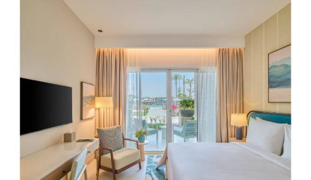 Premier Pool Access, Vida Marassi Hotel 5*