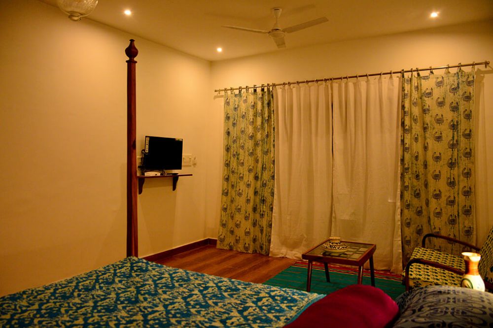 Deluxe AC, Morjim Plaza 3*