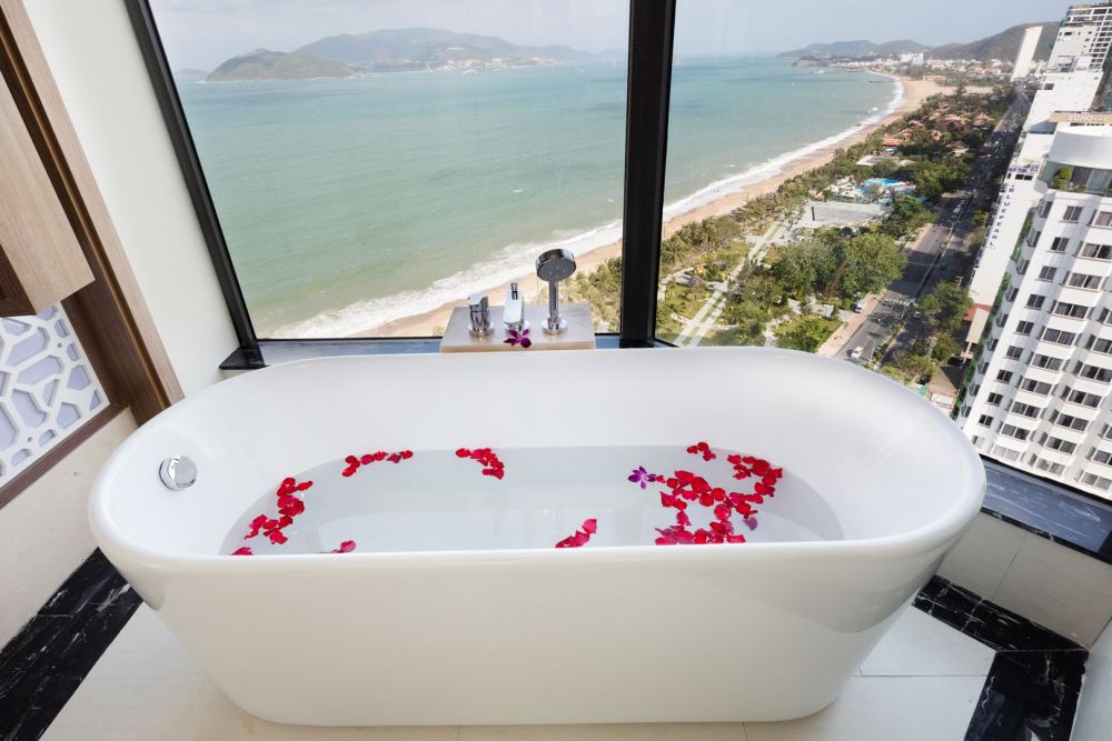 Comodo Suite Panorama OV, Comodo Nha Trang 5*