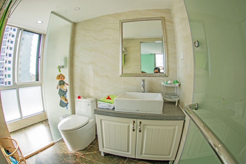 Standard with 3beds, Sanya Biboluo Hotel 2*