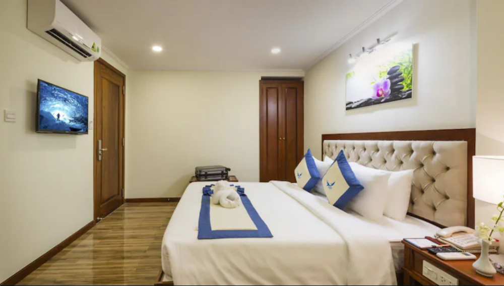 Superior City View, Apus Hotel Nha Trang 4*