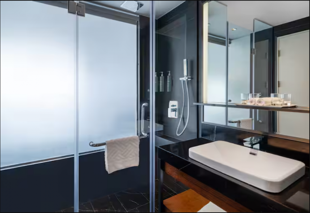 Guest Room, Hilton Garden Inn Da Nang 4*