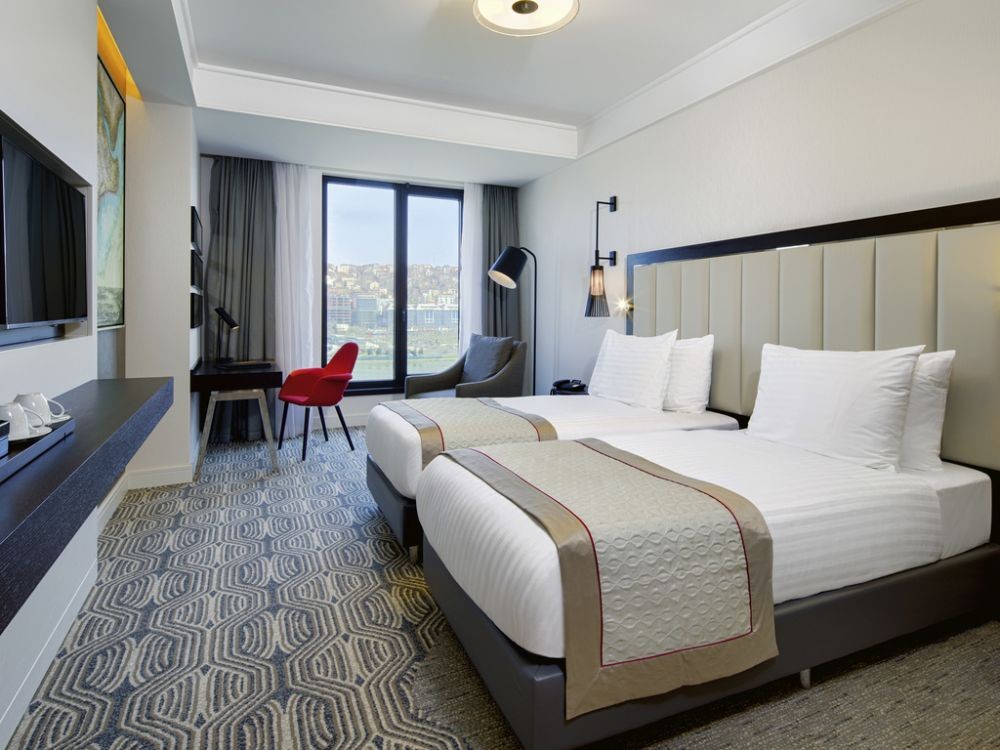 Deluxe Room, Movenpick Hotel Istanbul Golden Horn 5*
