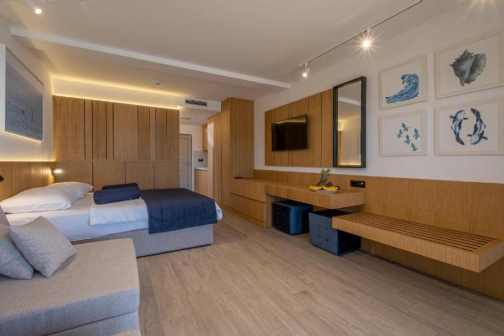 Studio 02 (Double room), Poseidon 4*