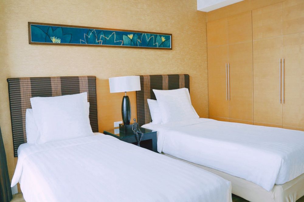 2 Bedroom Premier, Urbana Sathorn Hotel 4*