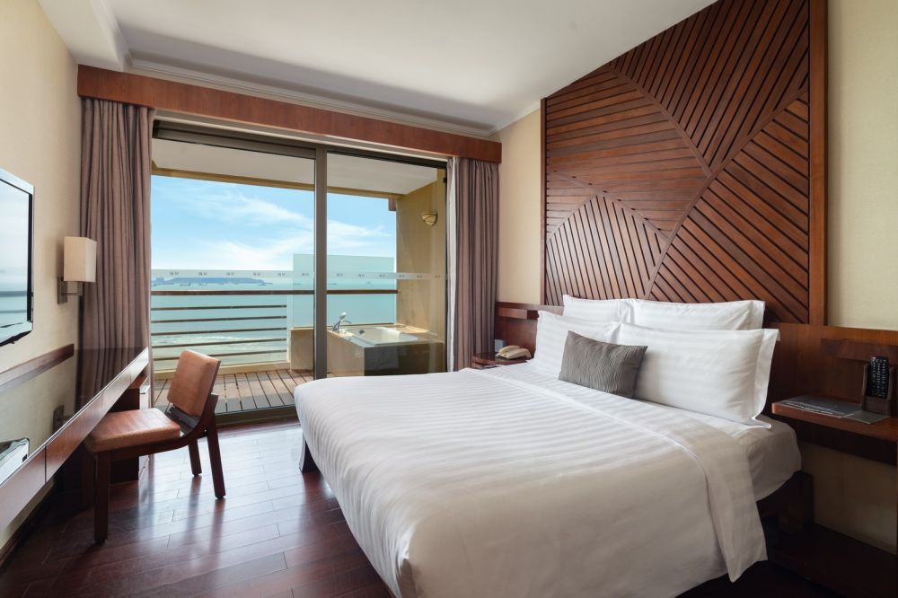 Apartment Deluxe Suite 2 Bedroom OV, Pullman Ocean View Sanya Bay Resort & Spa 5*