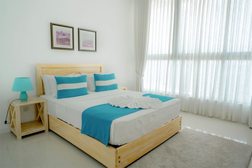 Three Bedroom Partial/Direct SV (Penthouse Partial/Direct SV), Ocean Front Condominium - Galle 4*