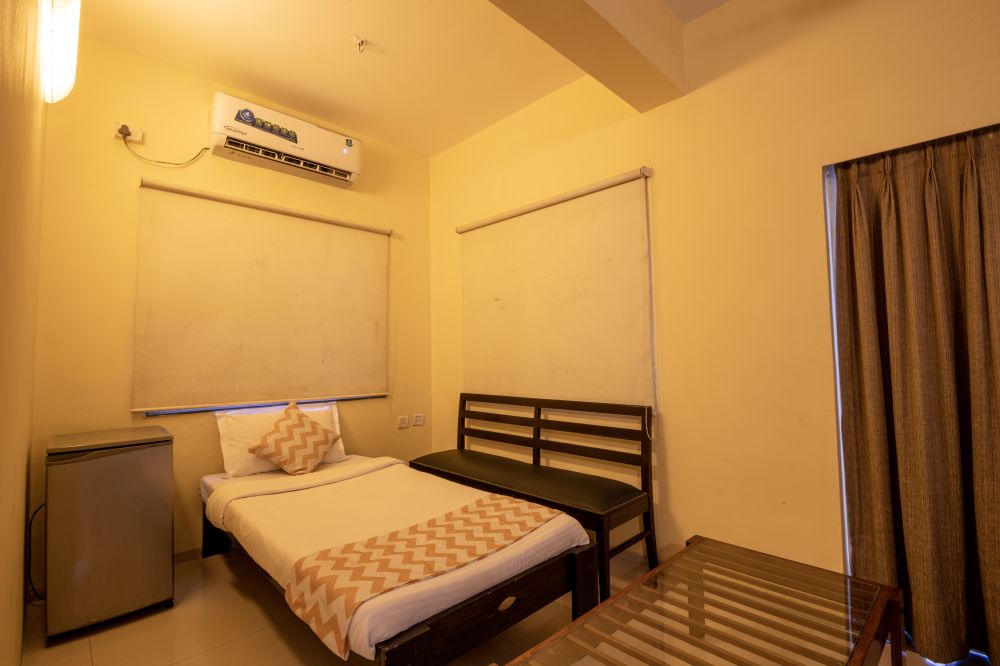 Luxury AC, Sharanam Green Resort 3*