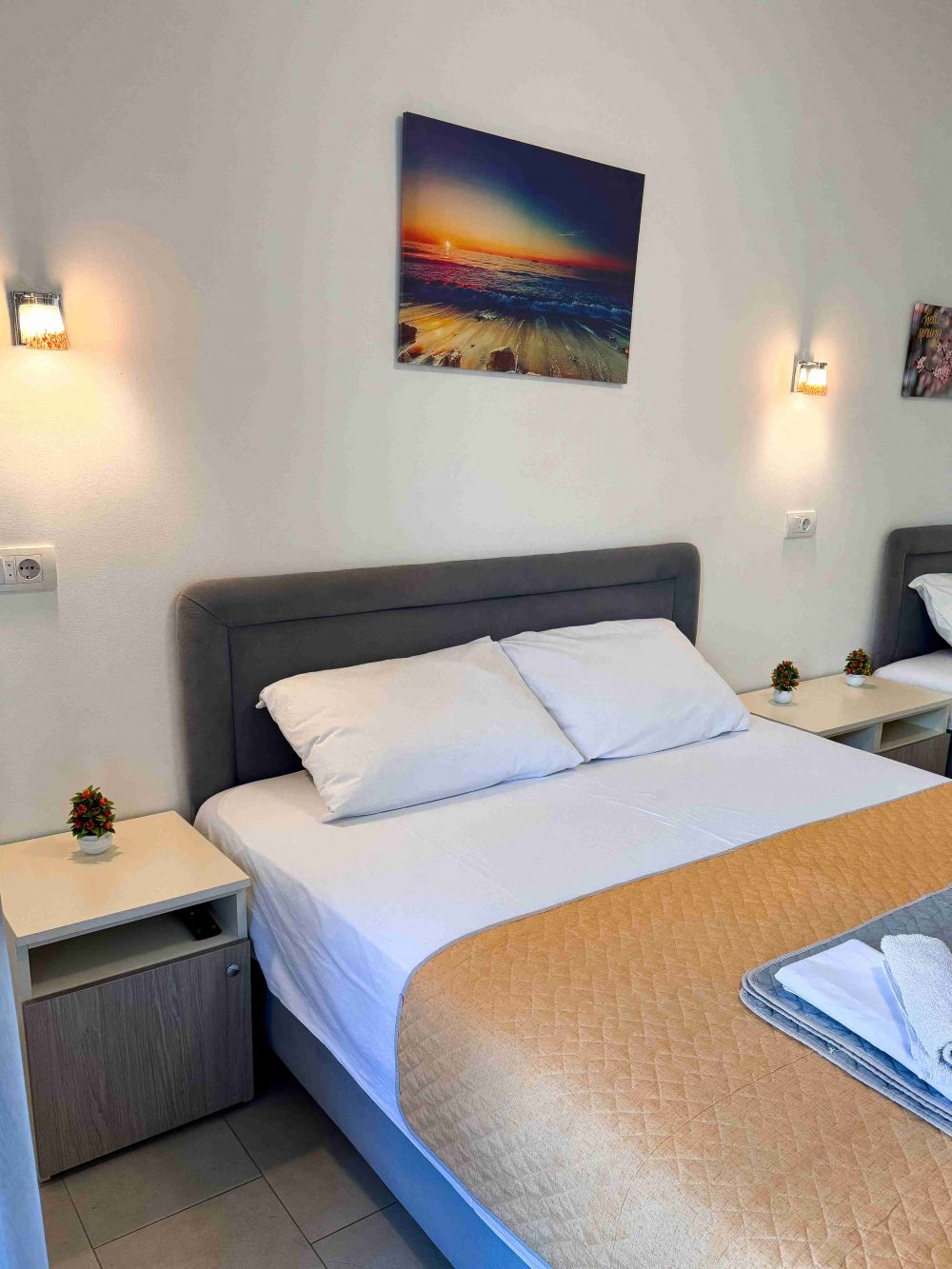 TRPL room, DMD Budva 3*