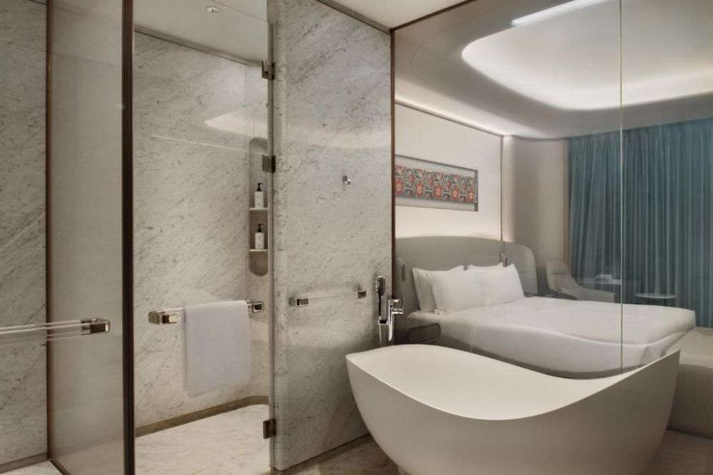 Standard River View Room, Hilton Guangzhou Tianhe 5*
