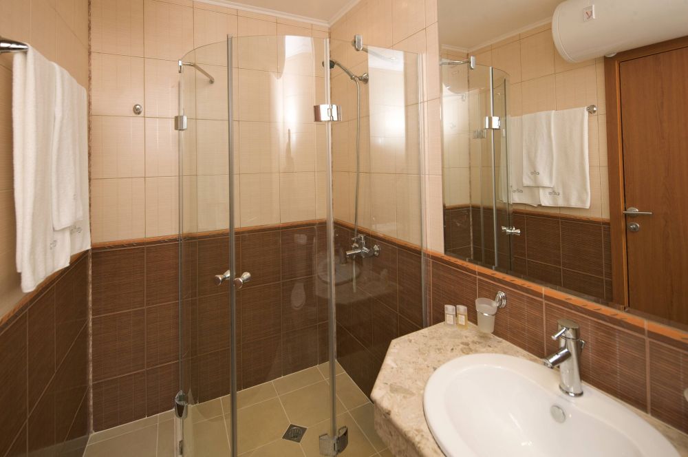 2 Bedrooms Apartment, Karlovo 3*