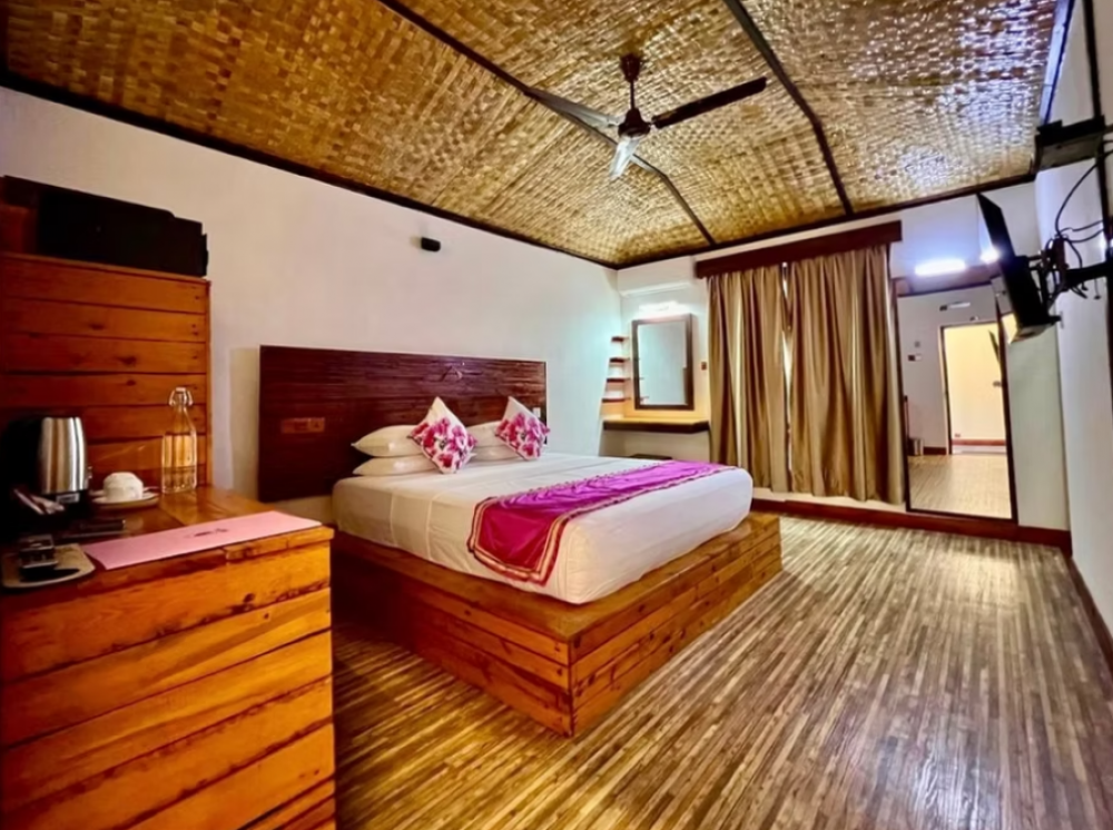 Deluxe King Room, Bougan Villea Retreat Maldives 