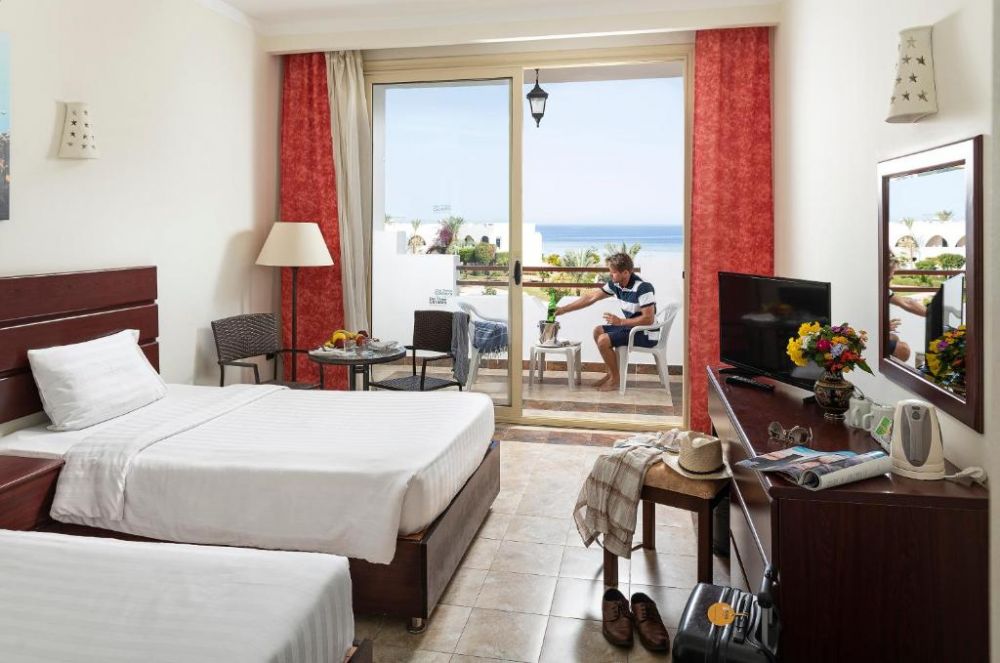 Comfort, Three Corners Equinox Beach Resort 4*