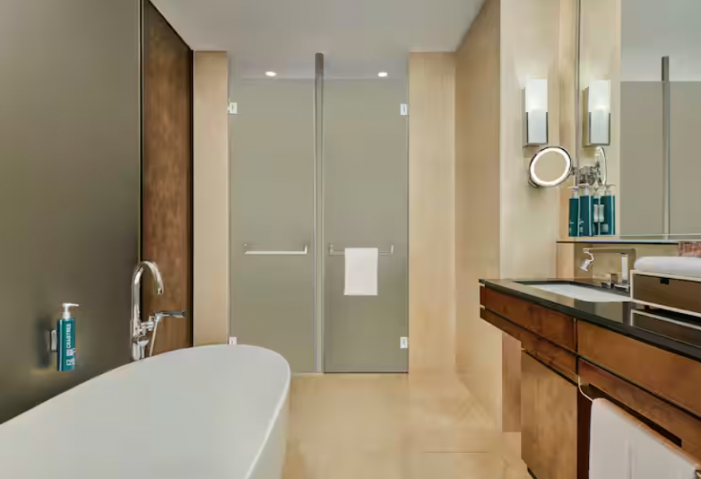 Executive Room, Hilton Guangzhou Tianhe 5*