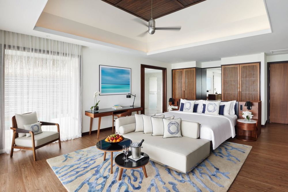 Deluxe Over Water Pool Villa, Niyama Maldives 5*