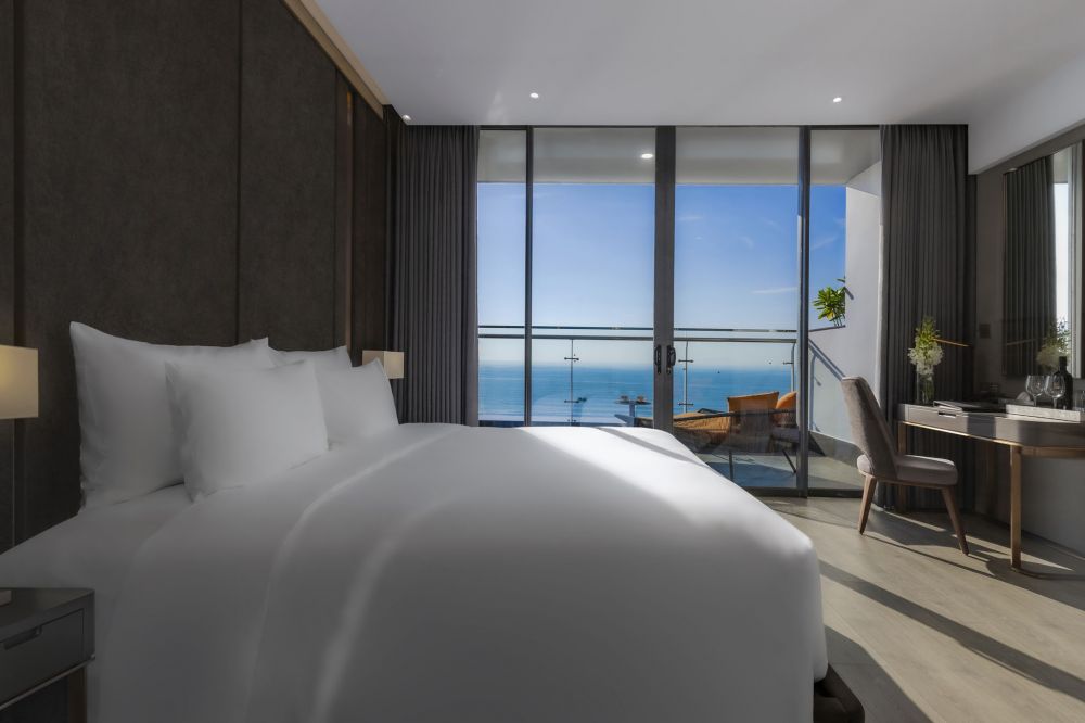 2 Bedroom Residence Ocean, Le Sands Oceanfront Da Nang 4*