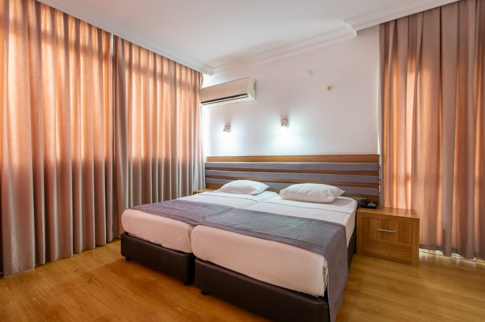 Suite Room, Bonapart Sealine Hotel 3*