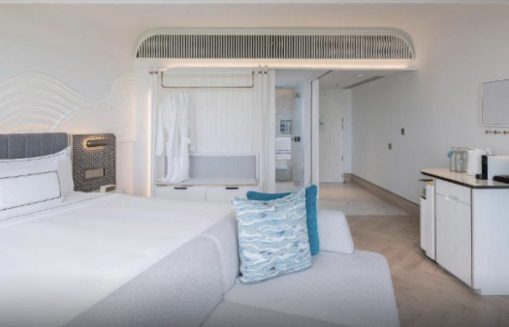 The Level Premium Sea View, Melia Pattaya Hotel 5*