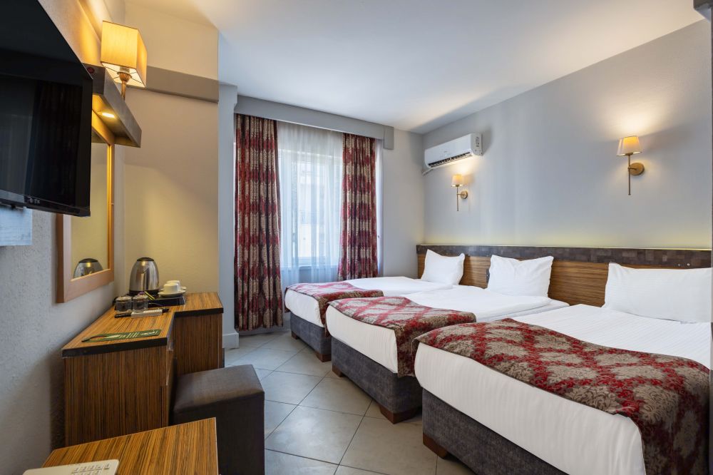 Standard Room, Mevre Hotel 3*