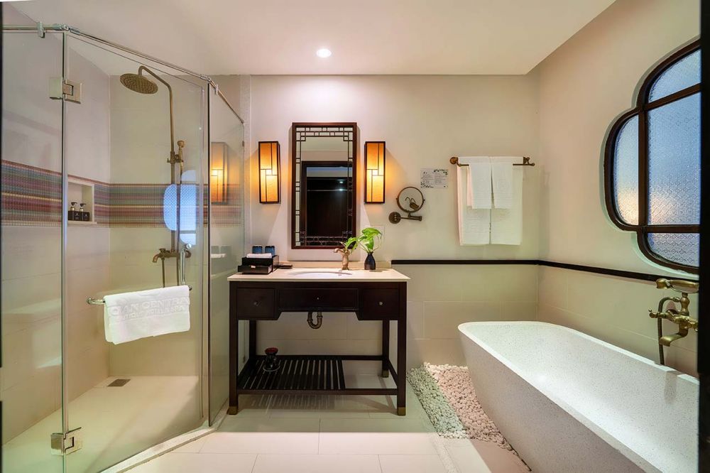 Grand Deluxe, Hoi An Central Boutique Hotel 4*