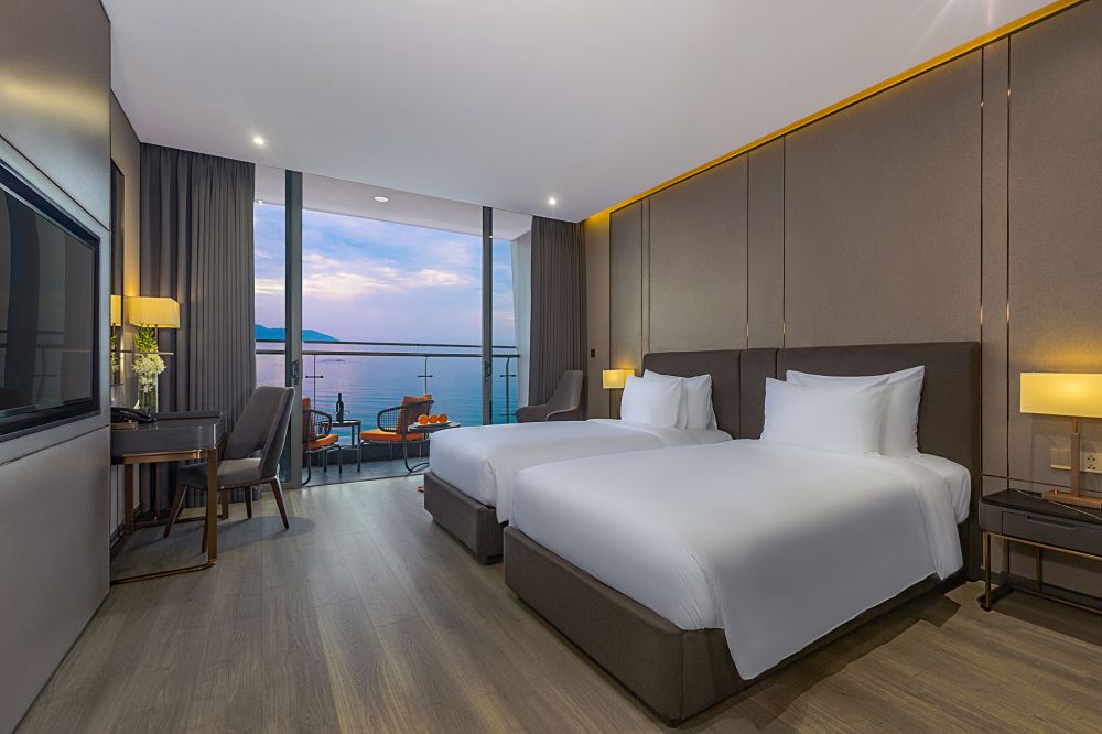 Premier Ocean Front, Le Sands Oceanfront Da Nang 4*