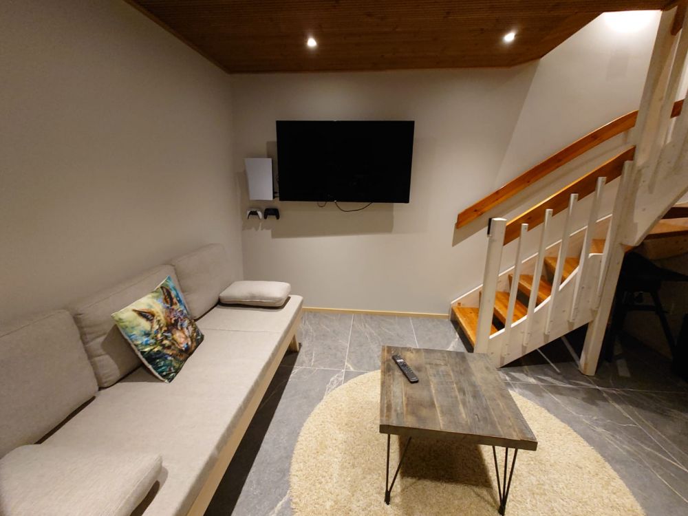 Apartment 5 A 1, Hiihtajankuja 5 A 1 