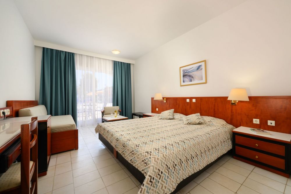 Standard Room Garden/ Sea  View Main Building , Sunshine Corfu Hotel & Spa 4*