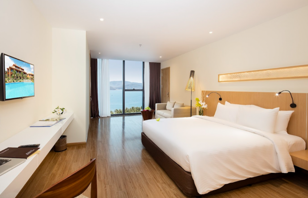 Luxury Family Connecting Beachfront, Star City Hotel & Condotel Beachfront Nha Trang 5*