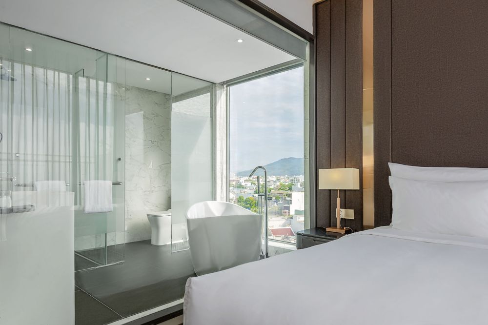 2 Bedroom Residence Ocean, Le Sands Oceanfront Da Nang 4*