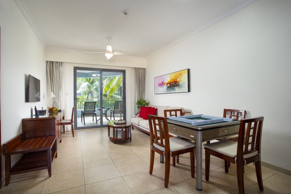 Pool View GardenTwo-bedroom Suite, Tianze Beach Resort 4*