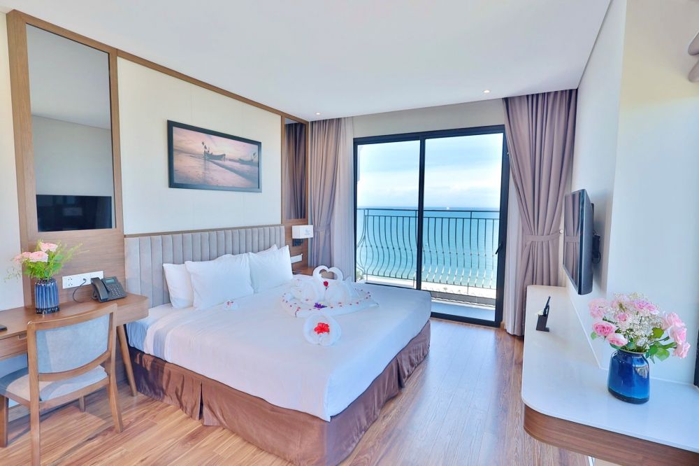Junior Suite Sea View, Vipol Mui Ne Hotel & Spa 4*