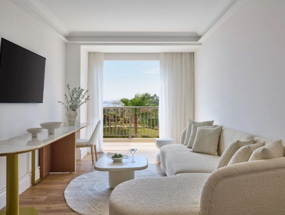 Deluxe Suite Sea Front, Grecotel Filoxenia Hotel 4*