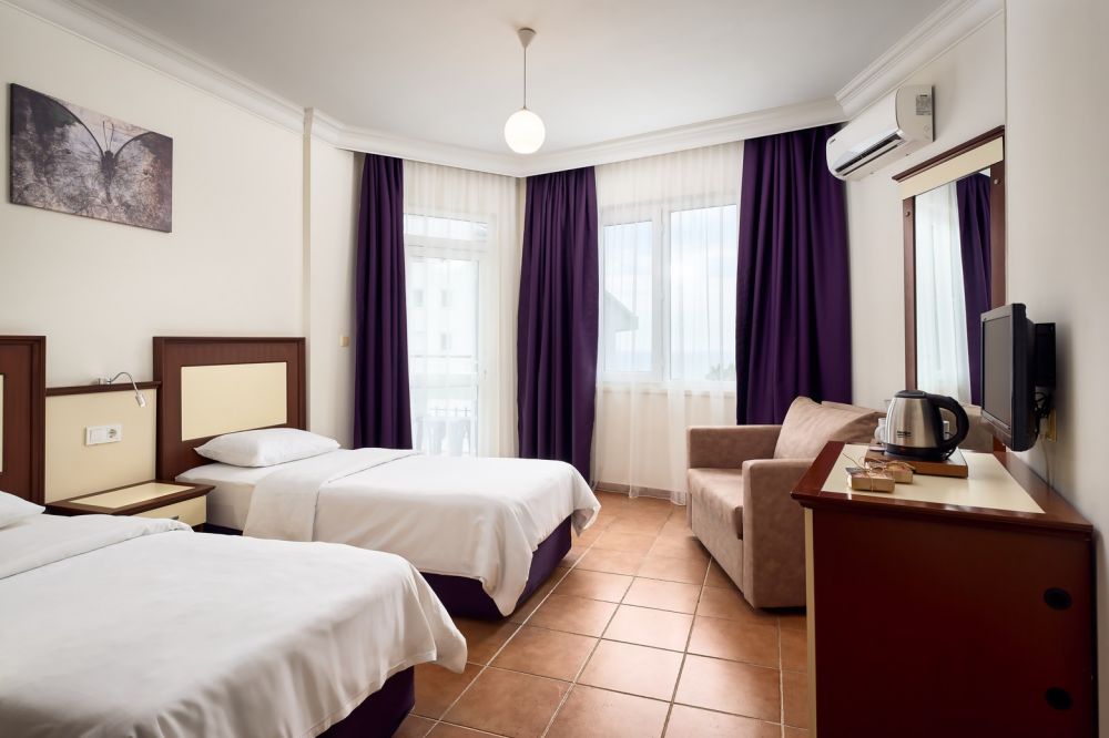 Family, Kaila City Hotel (ex. K House Hotel) 4*