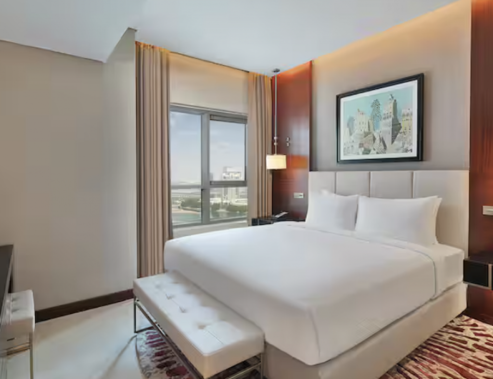 One Bedroom Suite Partial Sea View, Hilton Doha the Pearl Hotel 5*