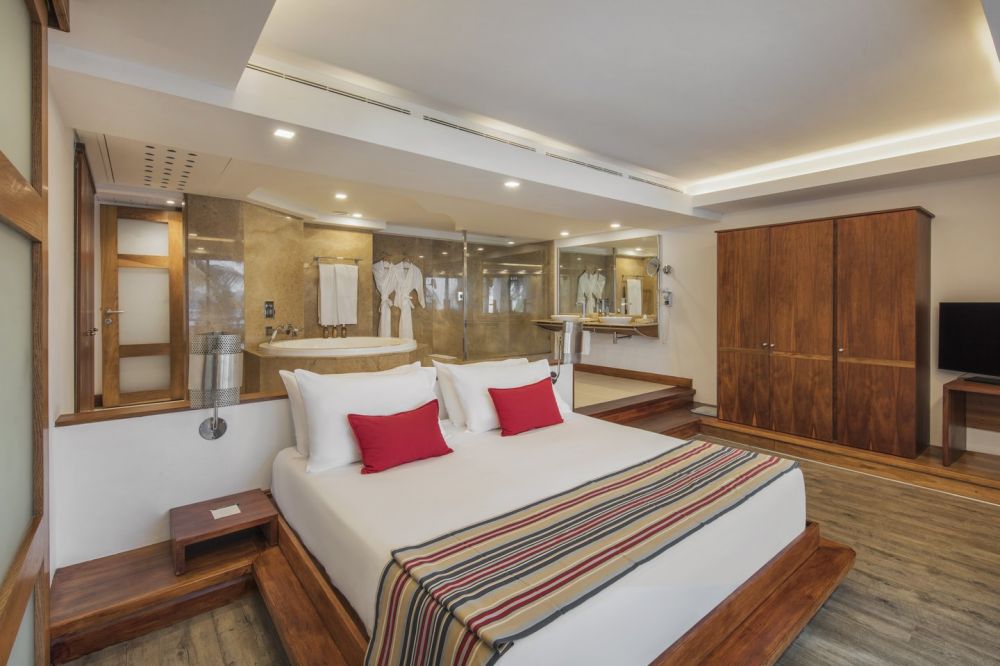 Senior Suite, Shandrani Beachcomber Resort & SPA 5*