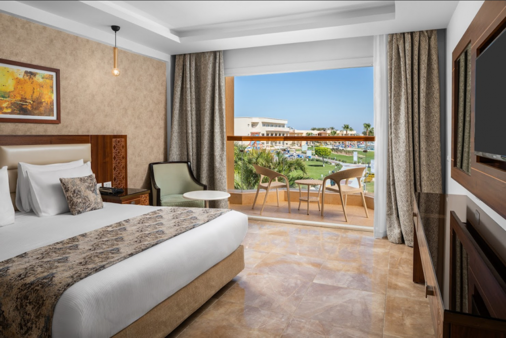 Junior Suite, Albatros Royal Moderna 5*