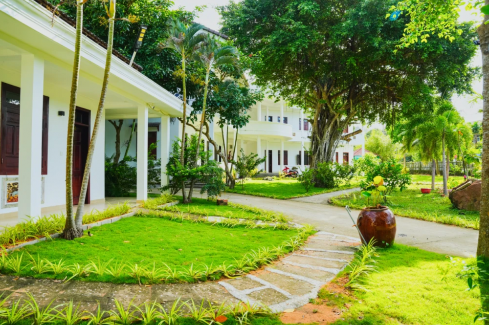 Deluxe Pool Room, YNG Luxor Phu Quoc Resort 4*