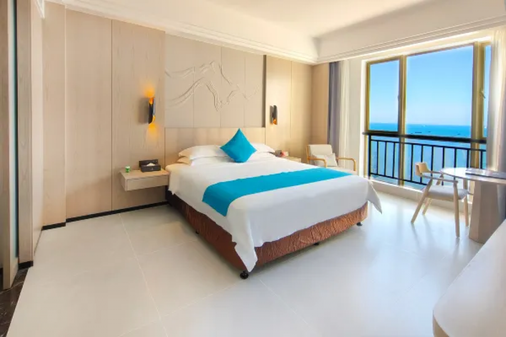 Deluxe Sea View Suite, Sanya Shengyi Seaview Hotel (ex.Shengyi Holiday Villa Hotel Sanya) 4*