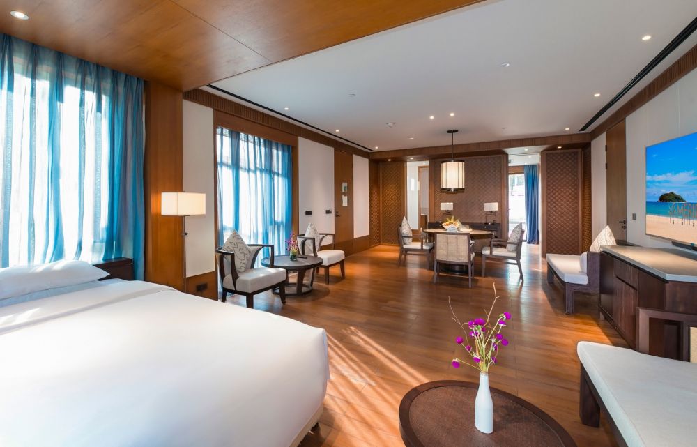 Luxury Pool Villa with 3 bedrooms, Le Meridien Shimei Bay Beach Resort & Spa 5*