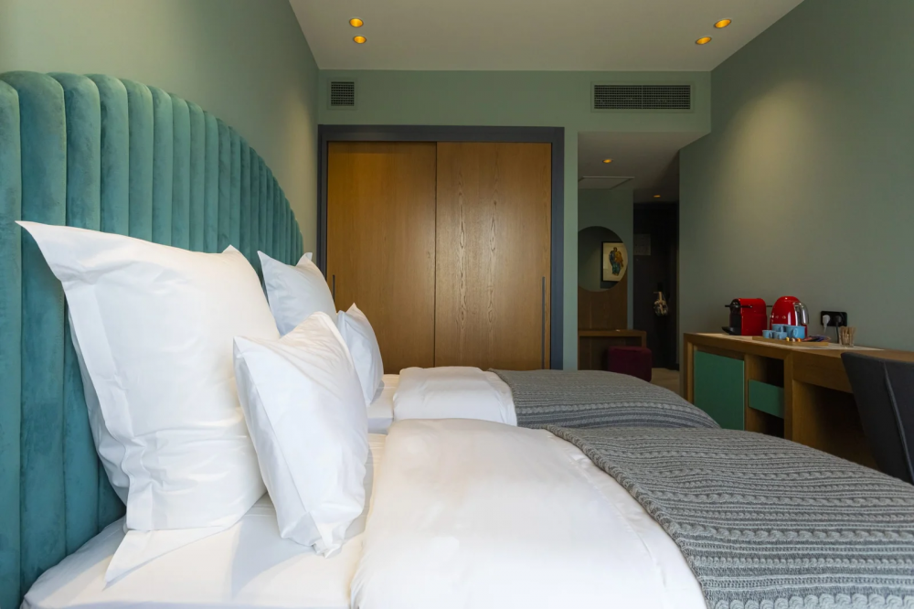 Junior Twin (A Block), Khedi Hotel 4*