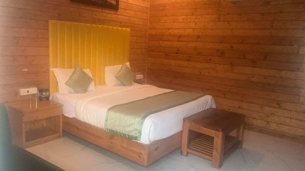 Wooden Cottage GV, Dallas Beach Resort 3*