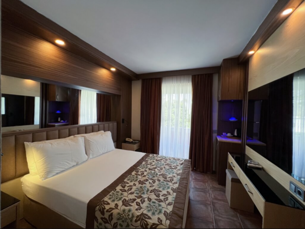 Standard Room, Fame Hotel 3*