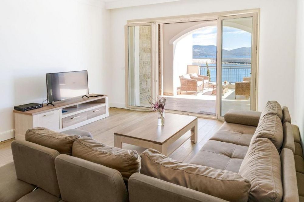 Two Bedroom Apartment Sea View, Lustica Bay Apartments 4*