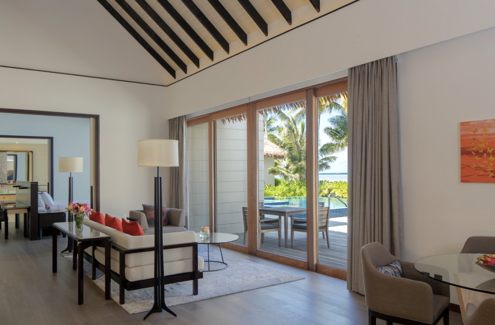 Beach Villa - 3 Bedrooms, Pool & Sunset View, Radisson Blu Maldives 5*