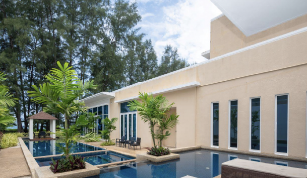 5 Bedroom Ocean Front Pool Villa with Kitchen, Andaman Pool Villas 