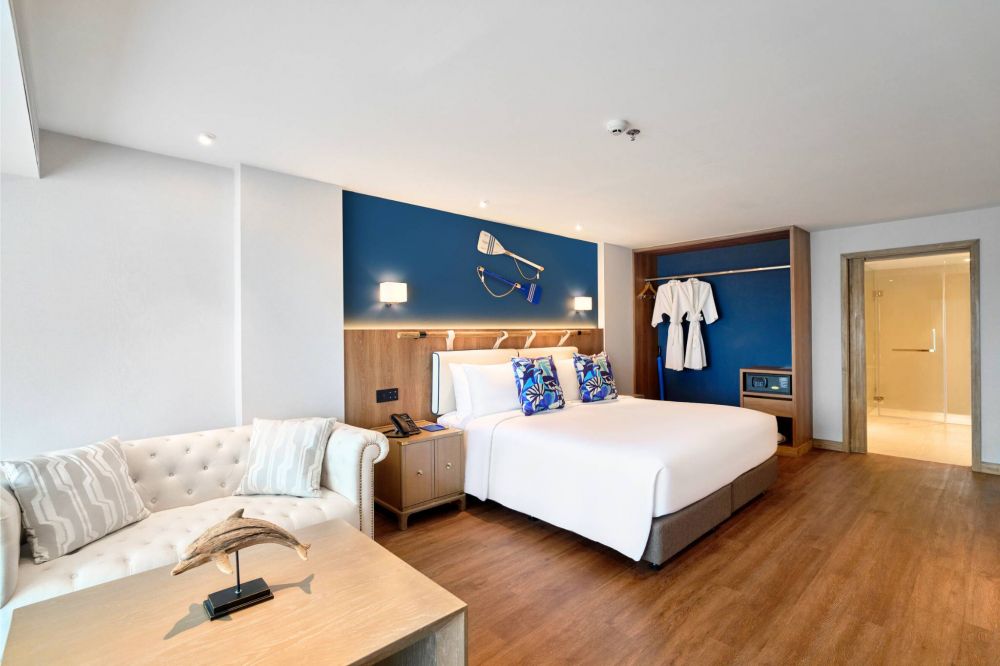 2 Bedroom Family Suite Balcony, Ocean Marina Resort Pattaya Jomtien 4*