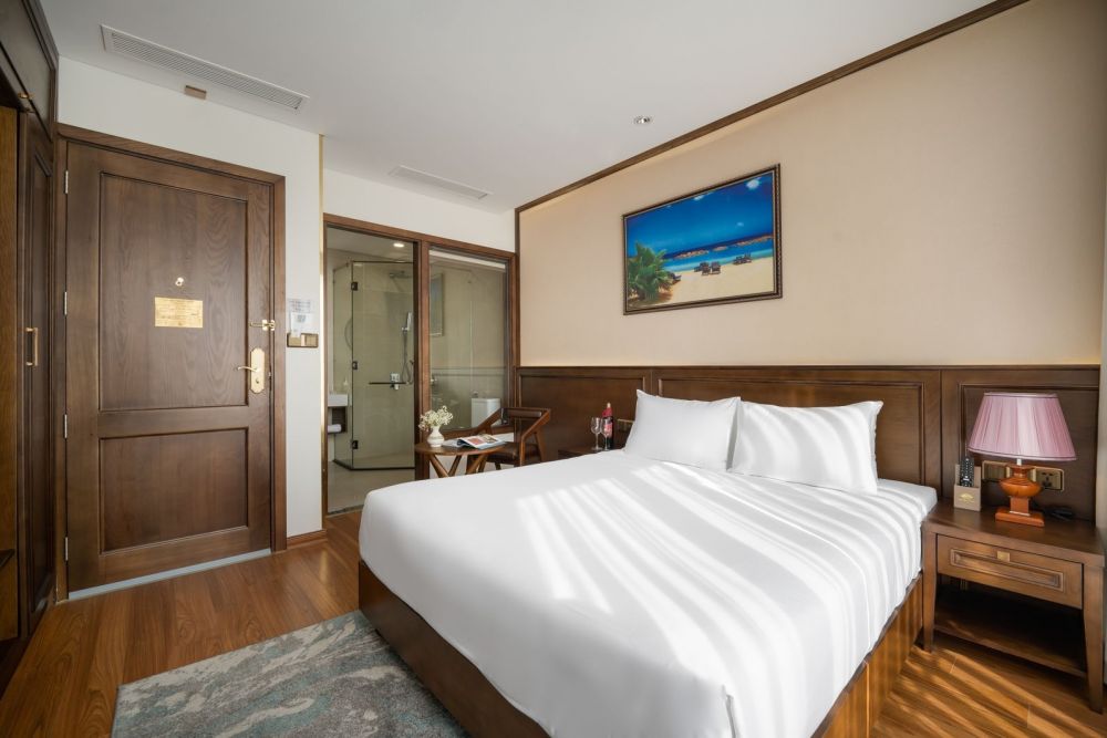 Deluxe Double/Twin City View, Golden Lotus Hotel Da Nang 4*