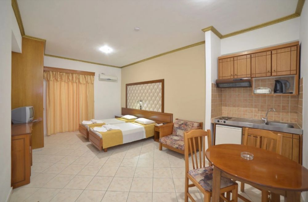 Studio, Angelina Hotel & Apartments 3*